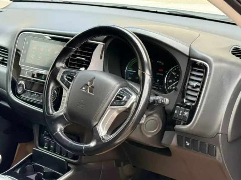 Mitsubishi Outlander hybrid