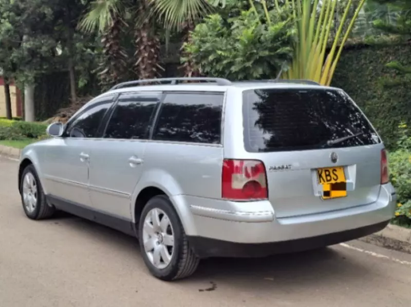Volkswagen Passat Variant   - 2006