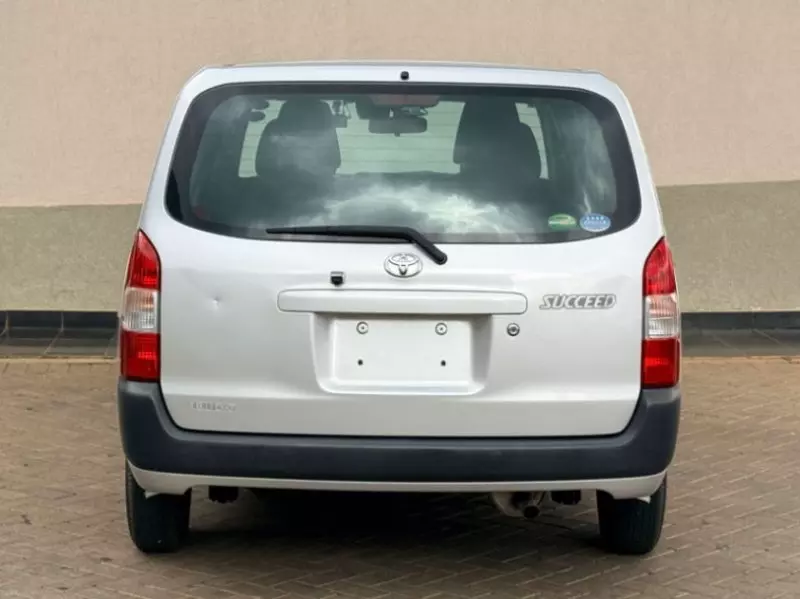 Toyota Succeed    - 2020