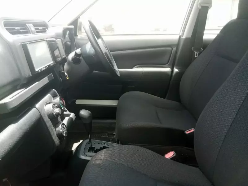 Toyota Probox    - 2016