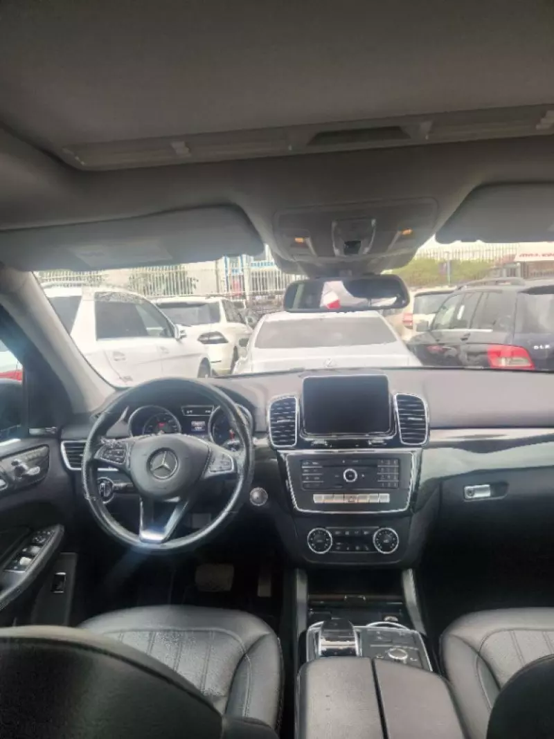 Mercedes-Benz GLE 350   - 2016