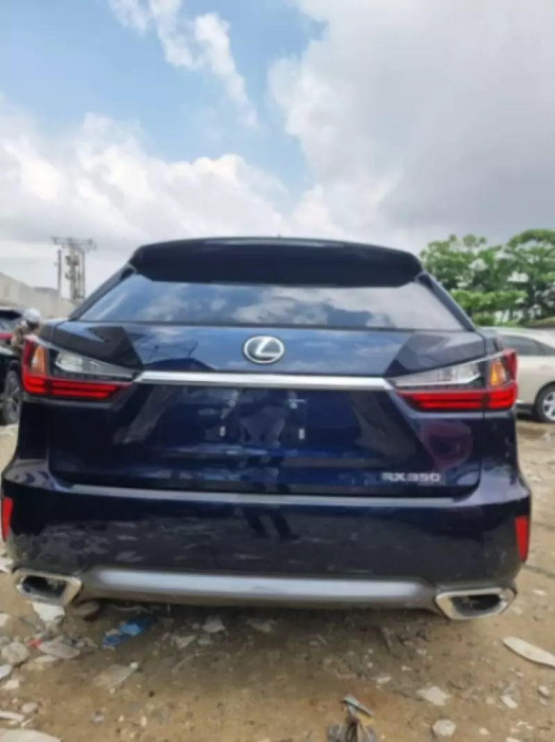 Lexus RX 350L   - 2017