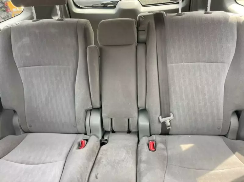 Toyota Highlander   - 2012