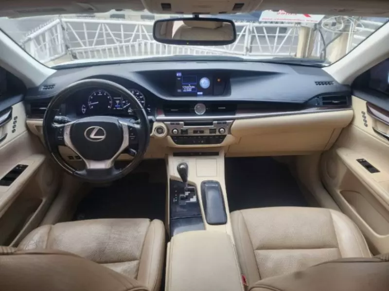 Lexus ES 350   - 2015