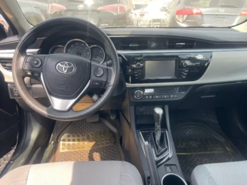 Toyota Corolla   - 2016