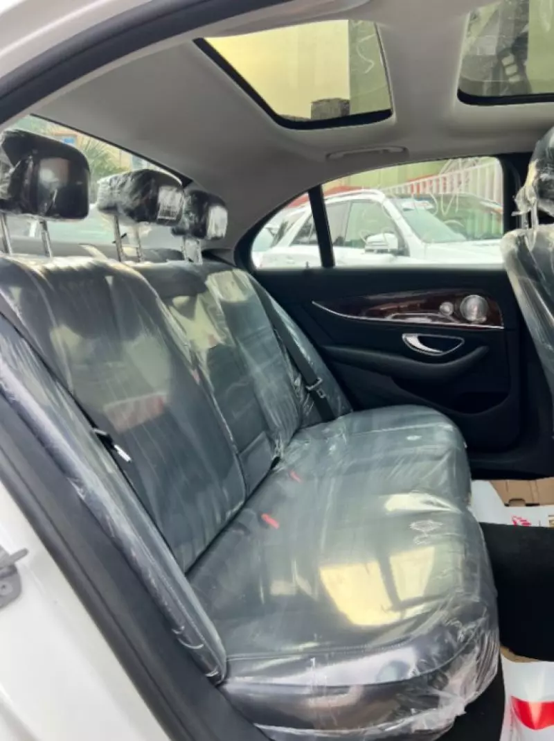 Mercedes-Benz E 300   - 2017