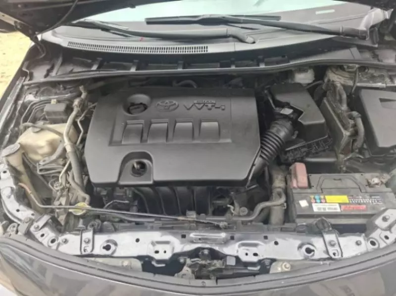 Toyota Corolla   - 2009