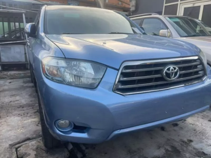 Toyota Highlander   - 2008