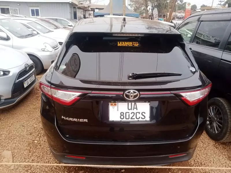 Toyota Harrier - 2017