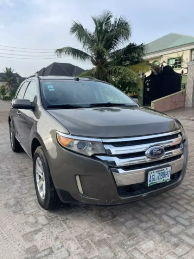 Ford Edge   - 2013