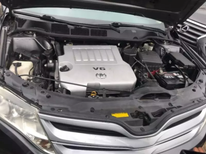 Toyota Venza   - 2011