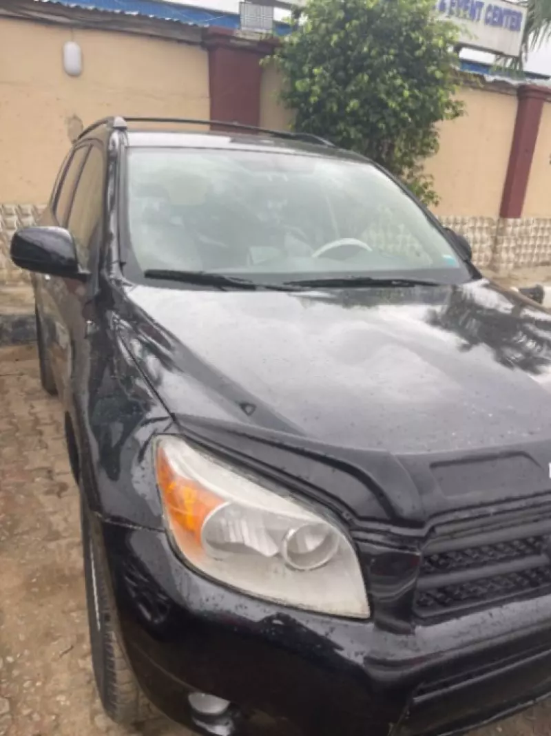 Toyota Rav4   - 2007