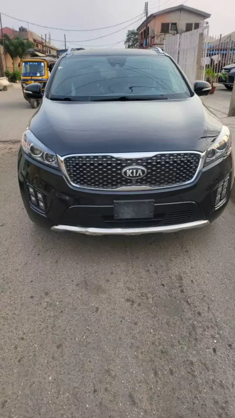 KIA Sorento   - 2016
