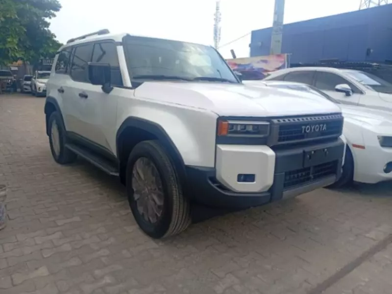 Toyota Land Cruiser - 2025