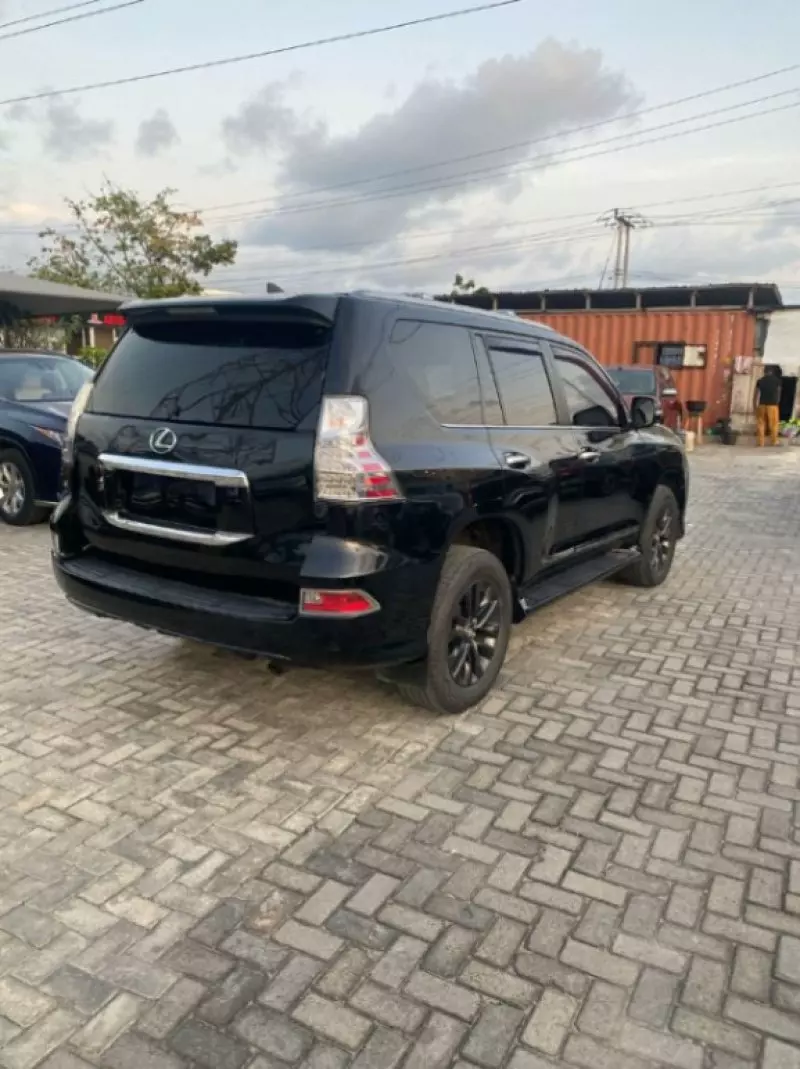 Lexus GX 460   - 2020