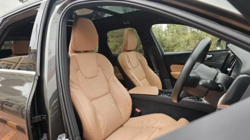 Volvo XC60   - 2018