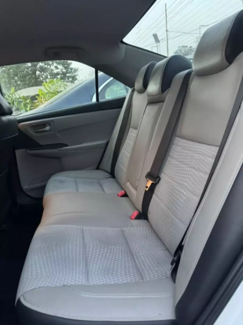 Toyota Camry   - 2015