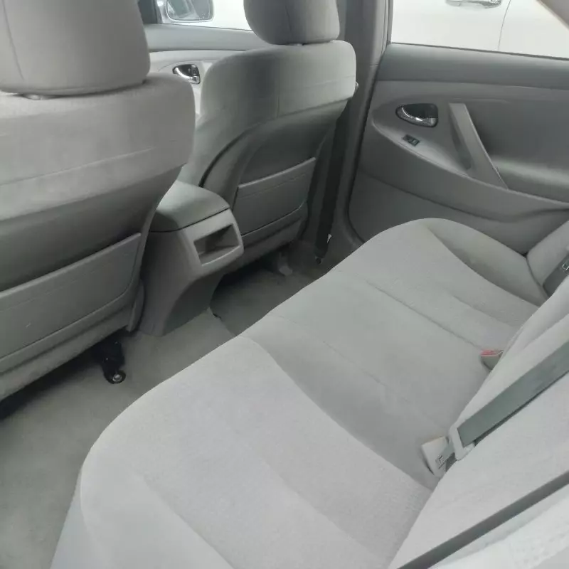 Toyota Camry   - 2011