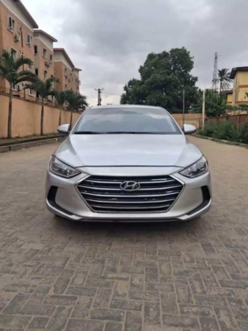 Hyundai Elantra   - 2017