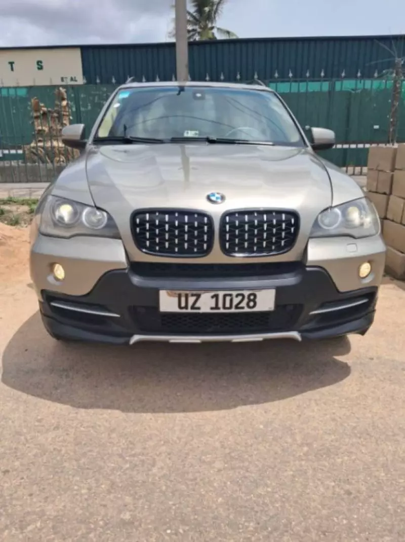 BMW X5   - 2009