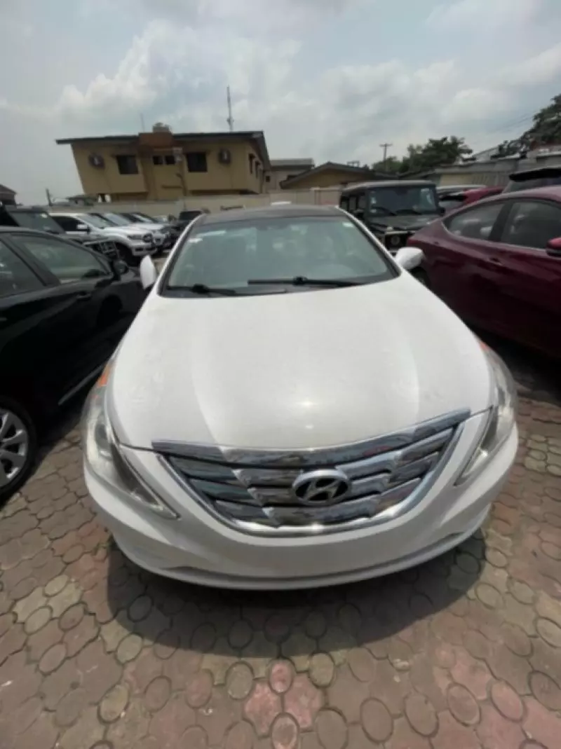 Hyundai Sonata - 2014