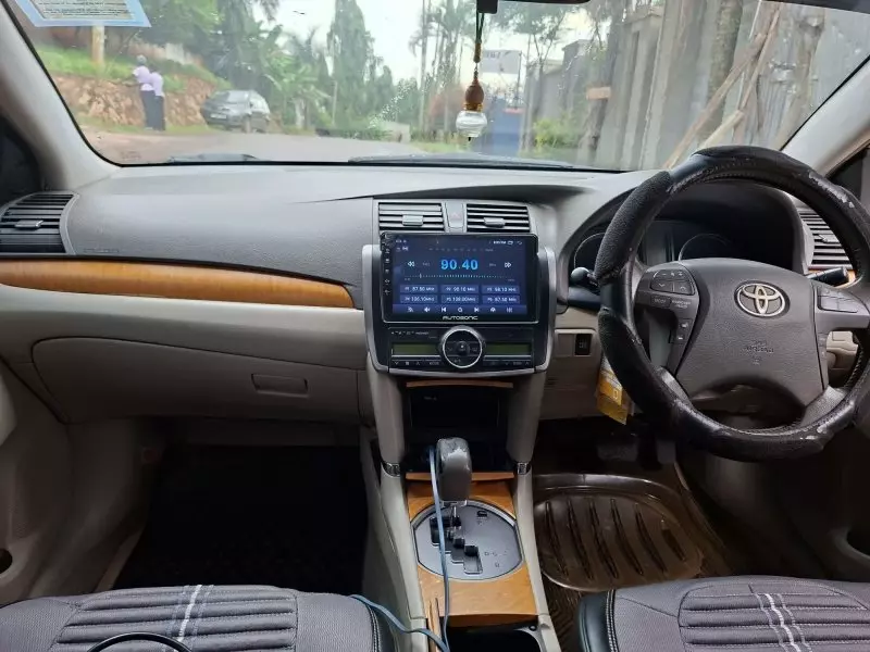 Toyota Premio    - 2007