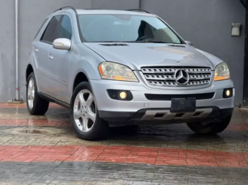 Mercedes-Benz ML 350   - 2006