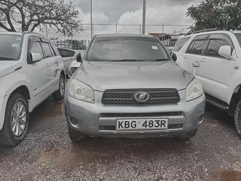 Toyota Rav4   - 2005