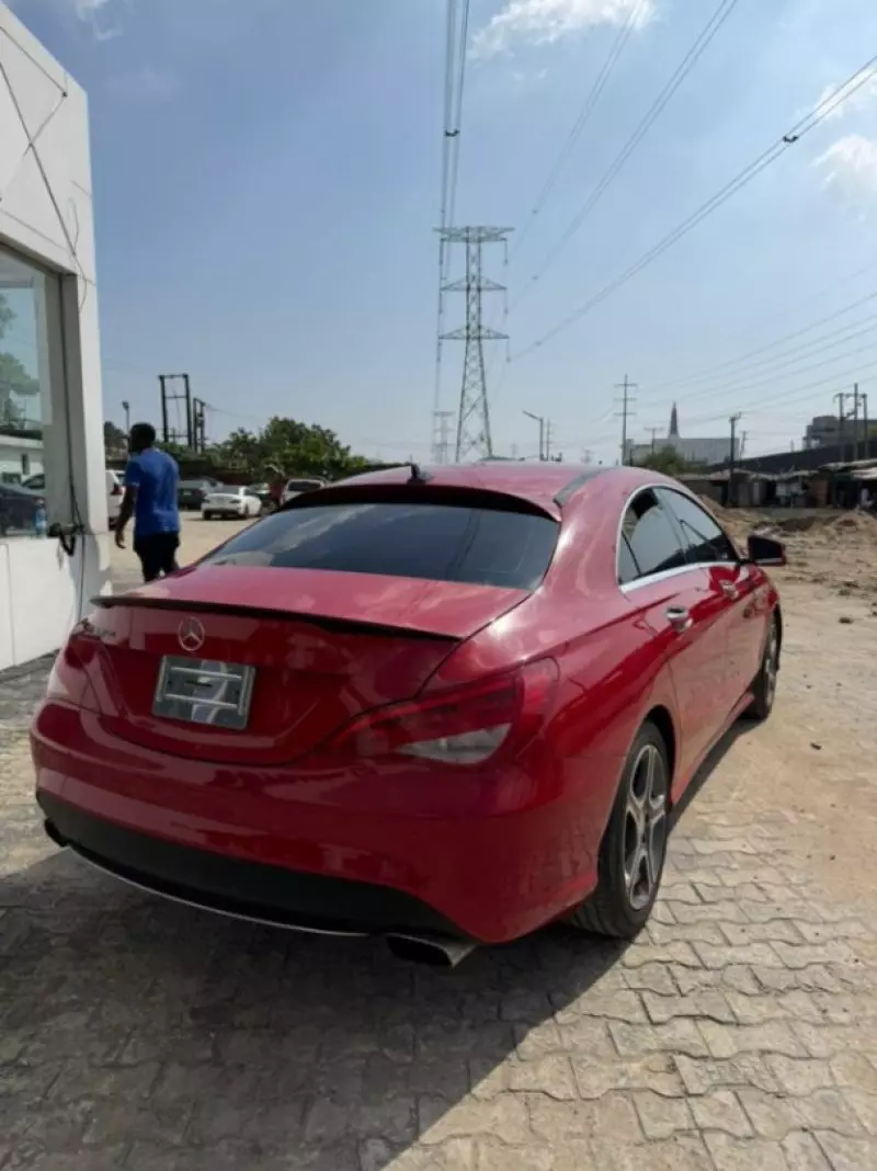 Mercedes-Benz CLA 250