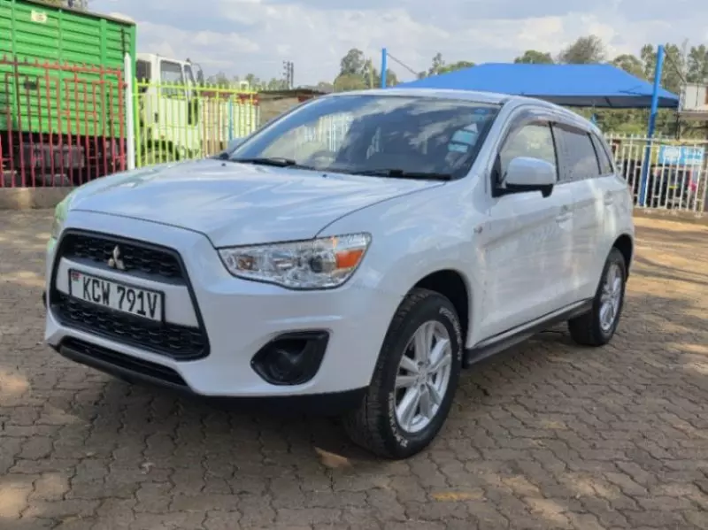 Mitsubishi RVR   - 2012
