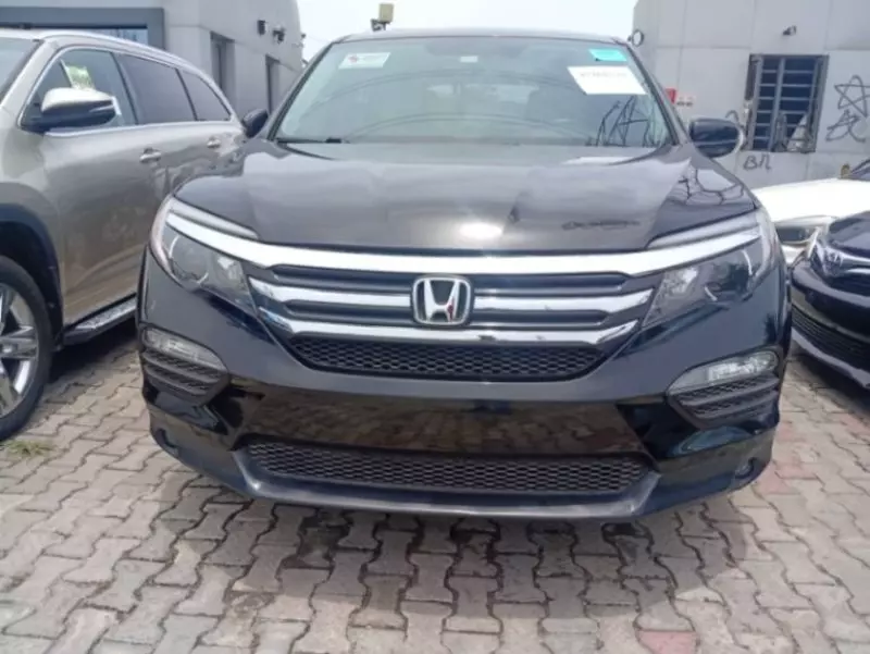 Honda Pilot   - 2017
