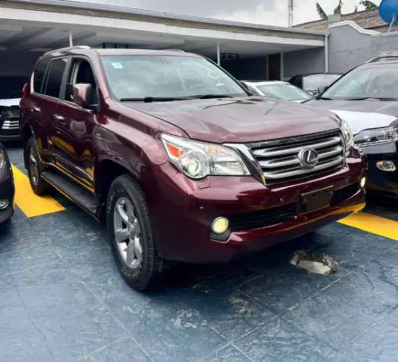 Lexus GX 460   - 2012