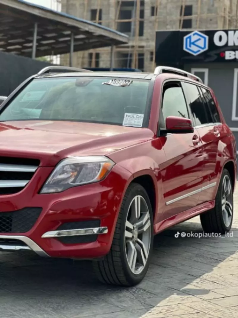 Mercedes-Benz GLK 350   - 2013