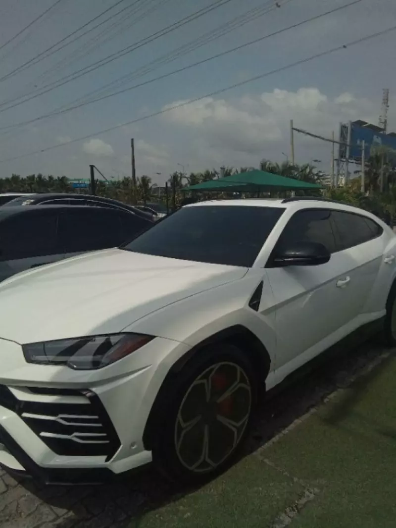 Lamborghini Urus