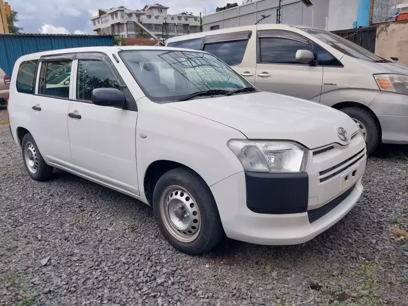 Toyota Probox    - 2017