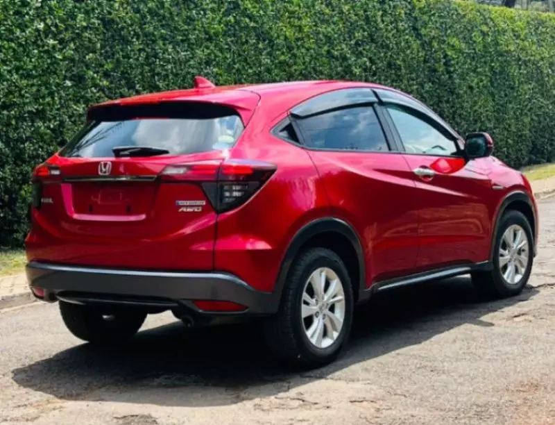 Honda Vezel    - 2018