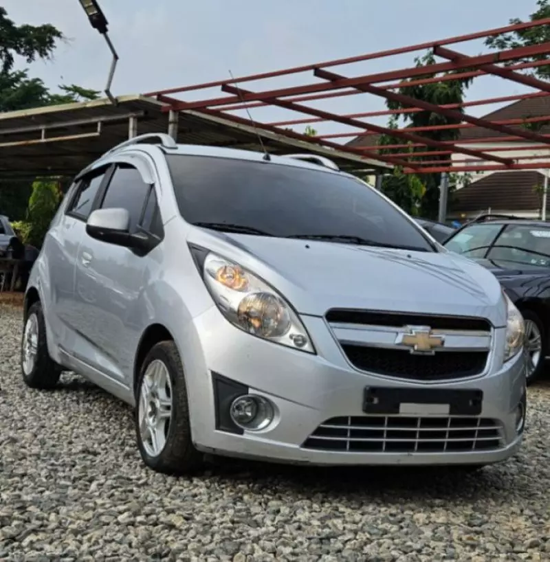 Chevrolet Spark   - 2010