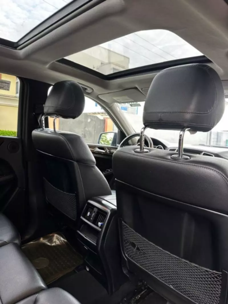 Mercedes-Benz ML 350   - 2012