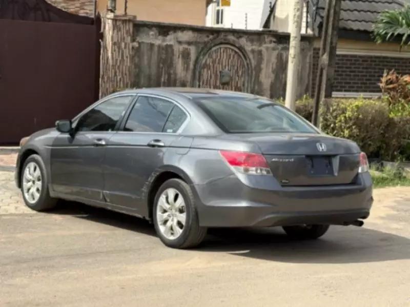 Honda Accord   - 2008