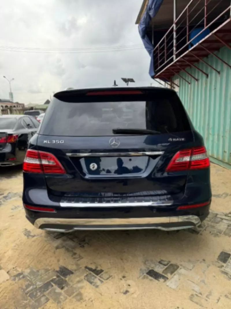 Mercedes-Benz ML 350 - 2014