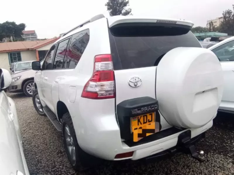 Toyota Prado   - 2016
