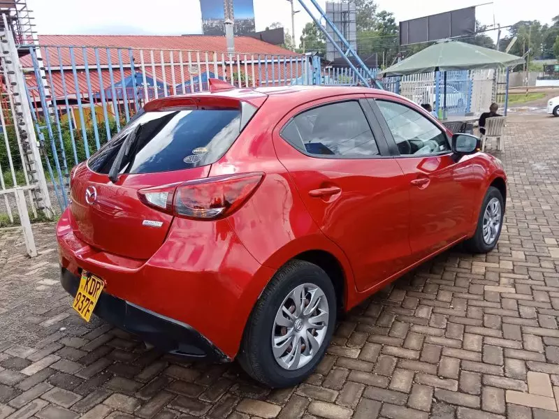 Mazda Demio   - 2017