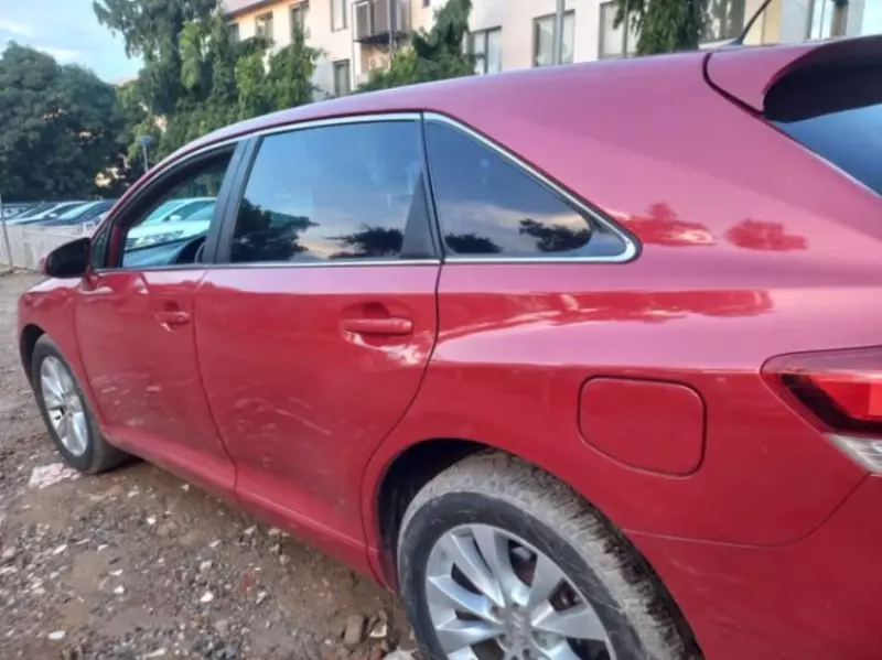Toyota Venza   - 2013