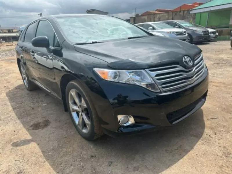 Toyota Venza   - 2010