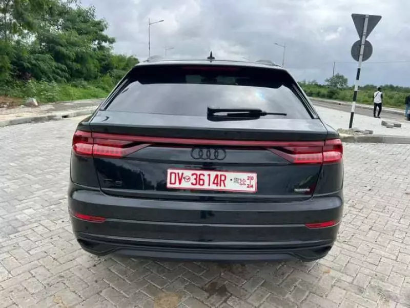 Audi Q8   - 2020