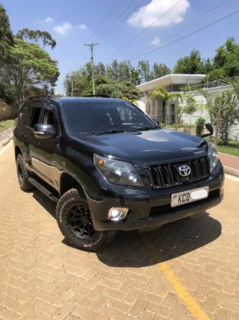 Toyota Land Cruiser Prado   - 2013