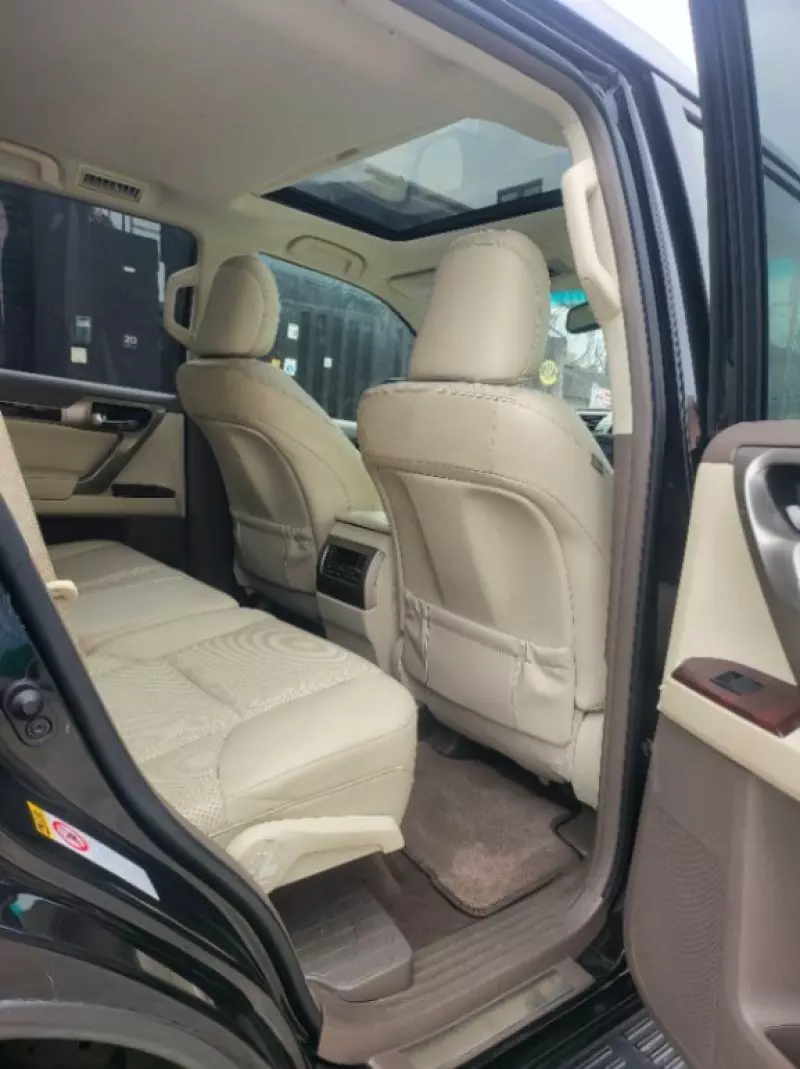 Lexus GX 460   - 2012