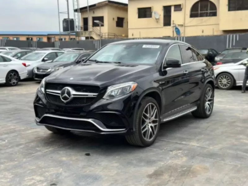 Mercedes-Benz GLE 63   - 2016