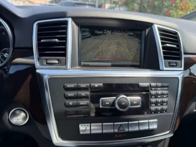 Mercedes-Benz ML 350   - 2014