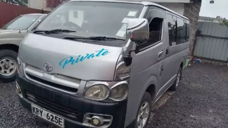Toyota Hiace   - 2008